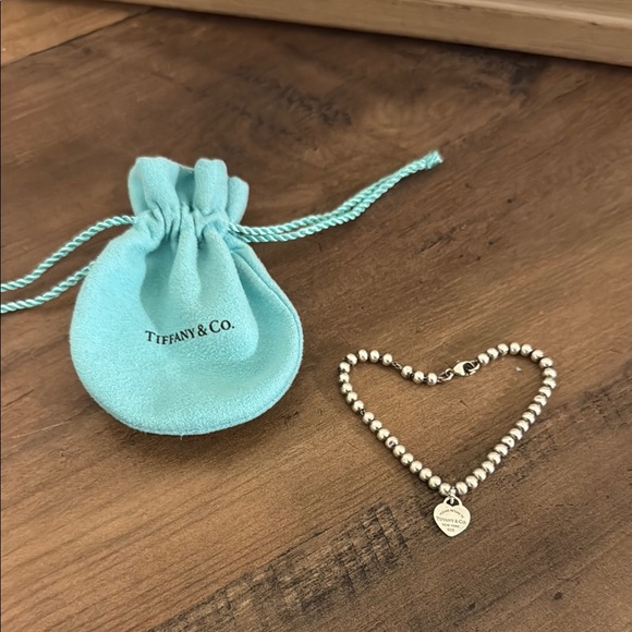 Tiffany & Co. Silver Heart Tag Bracelet - Picture 1 of 7